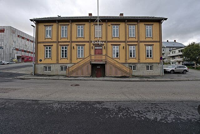 Bilde av rådstua i Tromsø